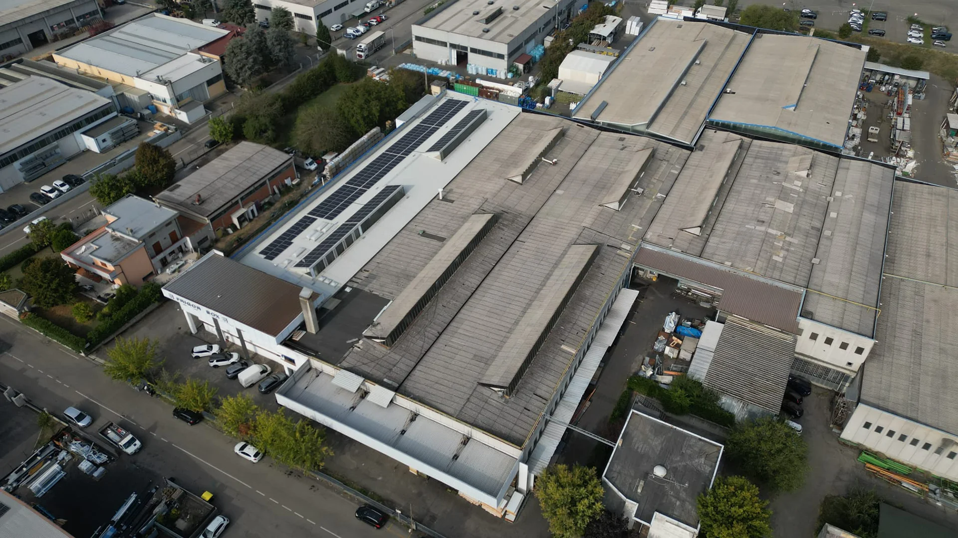 Copertura industriale a Scandiano prima dell’intervento